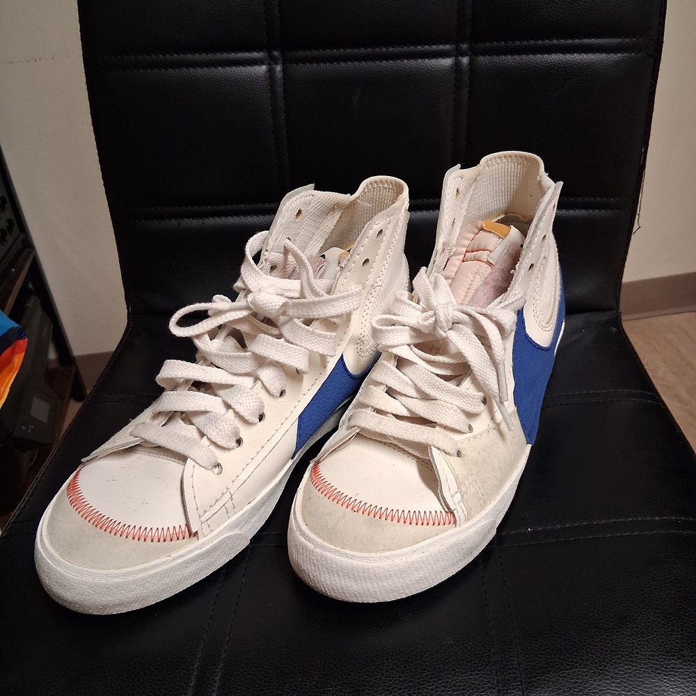 Nike White and Blue High-Top Sneakers